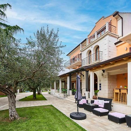 Villa Dobravac Wine Estate Ровінь Екстер'єр фото